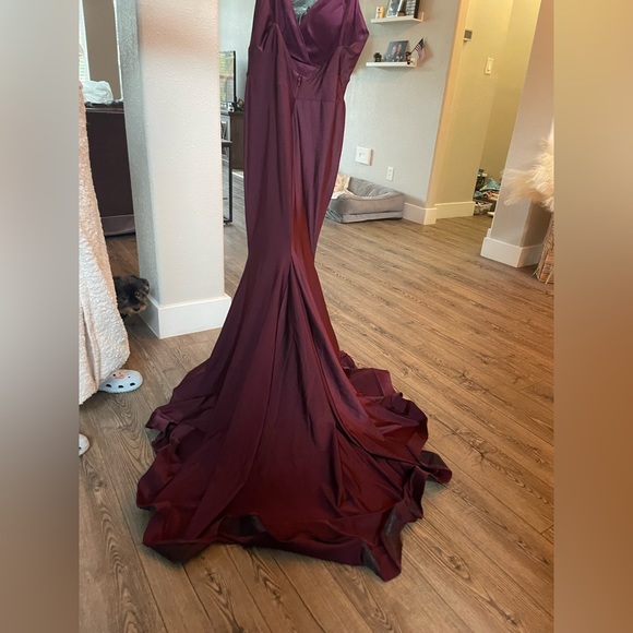 Jessica Angel Gown - Picture 4 of 8